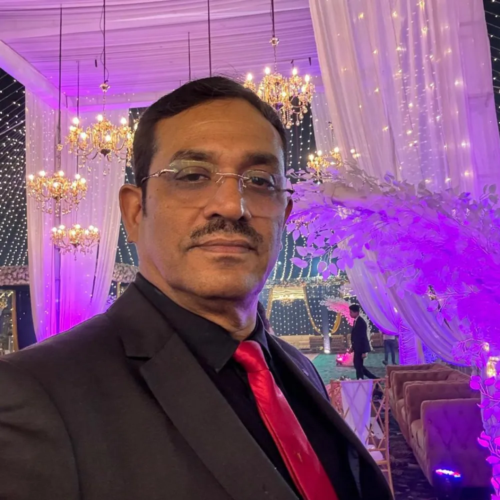 Dr. Ravi Prakash